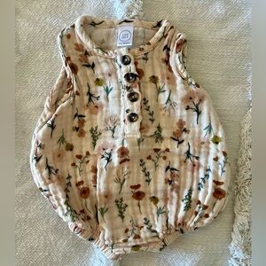 Lou Lou & Company Muslin Bubble Romper - Rachel